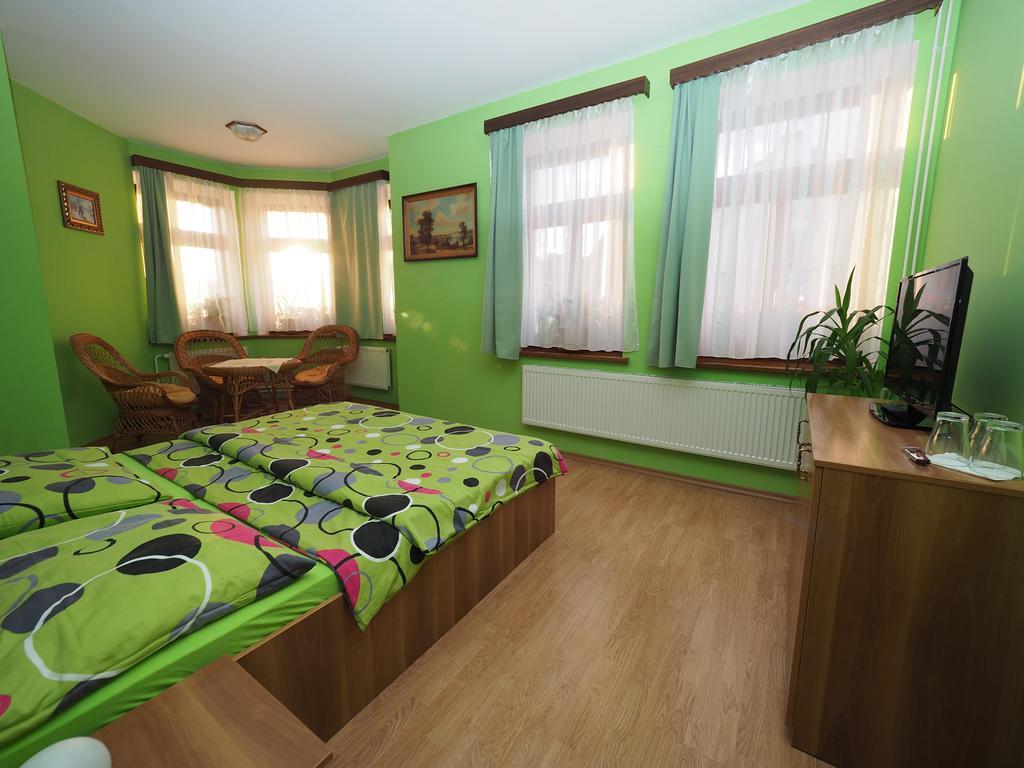 Penzion U Krejzu Dolní Poustevna エクステリア 写真